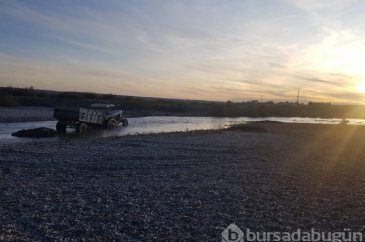 Dicle Nehri'ne hayvan pisliği atanlar hakkında yasal işlem başlatıl...