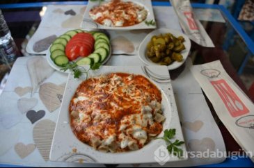 4 dil bilen 2 üniversite mezunu mantıcı