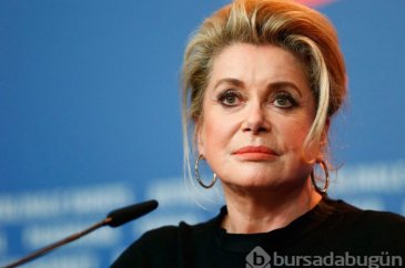 Felç geçiren Catherine Deneuve hala hastanede