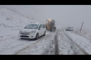 Tunceli'ye mevsimin ilk karı düştü