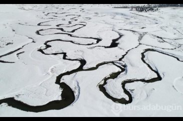 Karadeniz'in menderesleriyle ünlü Perşembe Yaylası beyaza büründü