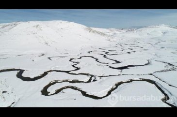 Karadeniz'in menderesleriyle ünlü Perşembe Yaylası beyaza büründü!
