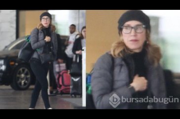 Eskiden imza dağıttığı yerde şimdi tanınmamak için uğraşıyor
