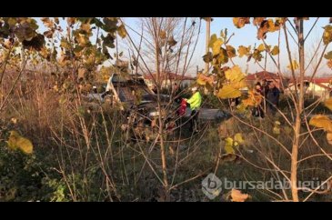 Kaza yapan otomobilden düşen bayrağı katlayıp bakın ne yaptı!