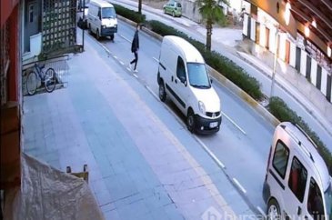 Metrelerce havaya fırladı! 