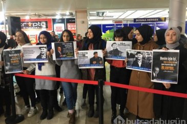 Bülent Arınç Bursa'da kitap fuarında