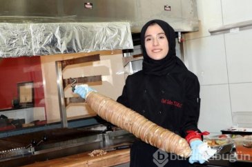 Müşteriler görünce önce çok şaşırıyor