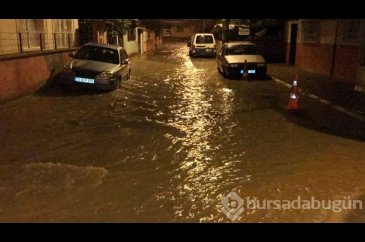 Mersin'de sağanak ve fırtınaya teslim 