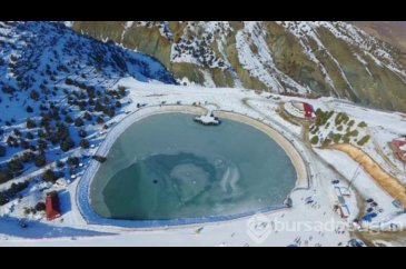 Erzincan'da donan gölden kartpostallık görüntüler