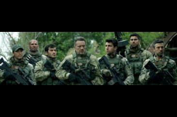 James Bond filminde yapılmayan Dağ 2'de yapıldı!