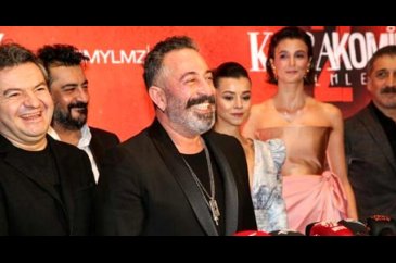 Karakomik Filmler 2 Deli ve Emanet'in galası yapıldı