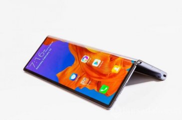 Huawei Mate X ne kadar sattı?