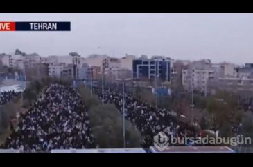 Hamaney'in vaazını dinlemek Tahran'a akın ettiler