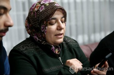Enkaz altından kurtarılan Azize Çelik yeni evine kavuştu