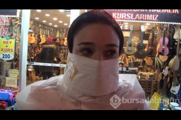 Sosyal medya paylaşımı için mumya oldular!