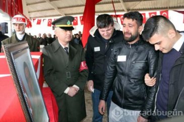 İdlib şehidi sözleşmeli er memleketi toprağa verildi