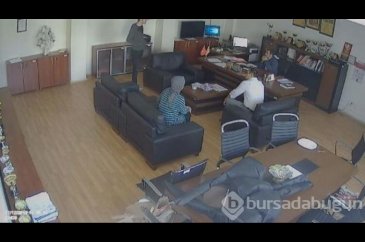 Müdür odasında dayak attı!