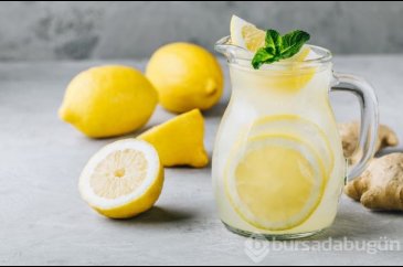 Limonlu suyun faydalarını öğrenince tüketmek isteyeceksiniz