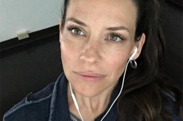 Evangeline Lilly: "Bazıları özgürlüklerine hayatlarından çok değer ...