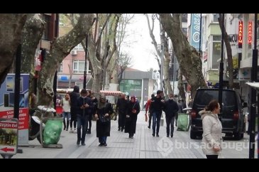 'Evde Kal' çağrısına uyan yok!