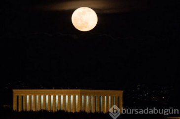 Başkent'de "süper ay"