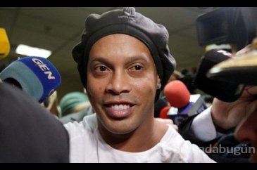 Ronaldinho'ya kral dairesinde hapis keyfi