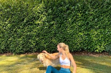 Ünlü model Anna Modler'in köpek sevgisi, yıldız futbolcuyla aşkını ...