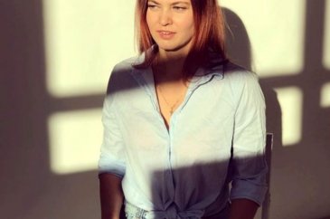 Hükümet için çalışıyordu, çıplak fotoğrafları ortaya çıkınca hayatı...
