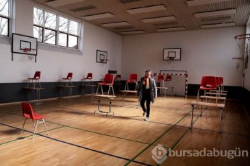 Danimarka okulları açan ilk Avrupa ülkesi oldu