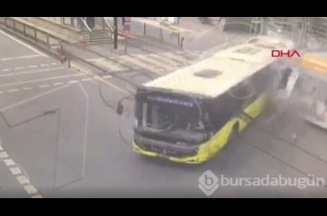 Sultangazi'de  tramvay otobüse çarptı 