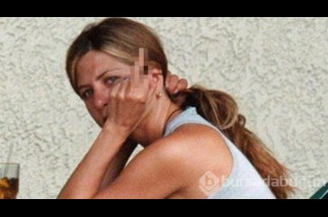 Jennifer Aniston'dan koronavirüse hareket!