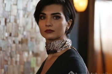 Tuba Büyüküstün estetikle ilgili konuştu: "Herkes birbirine benziyor"