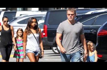 Ünlü oyuncu Matt Damon'ın kızı koronavirüse yakalandı