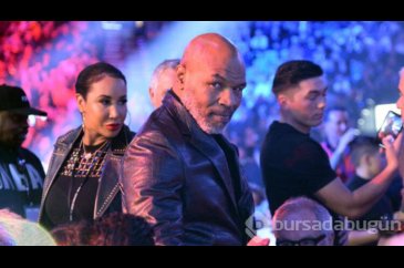 Mike Tyson resmen ringe  geri dönüyor