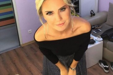 Ece Erken eski eltisini şikayet etti