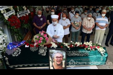 Oyuncu Ayşegül Atik son yolculuğuna uğurlandı
