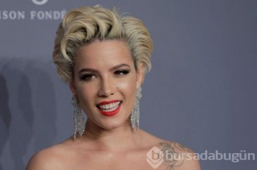 Amerikalı şarkıcı Halsey Türk çıktı