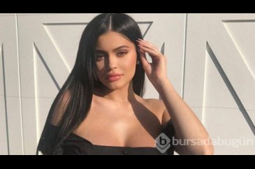 Kylie Jenner'a ikinci şok: Markasının satışları durdurulabilir