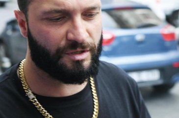 Berkay: Kolyem 300 bin lira