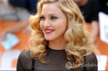 Instagram Madonna'yı 'yanlış bilgi yaymak'tan dolayı uyardı