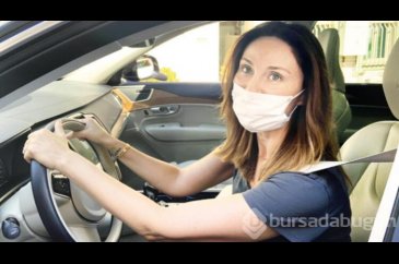Demet Şener trafiğe takıldı