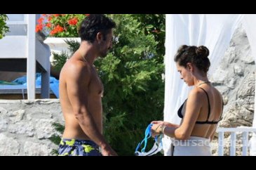 Özge Özpirinçci ile Burak Yamantürk'ün Marmaris tatili