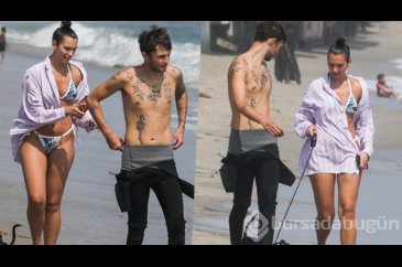 Dua Lipa ile Anwar Hadid'in plaj keyfi

