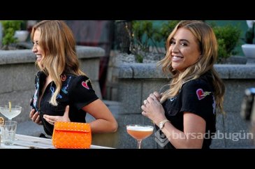 Georgia Harrison silikonlarını gösterdi
