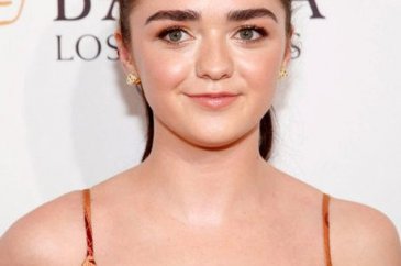 Maisie Williams: Reddedilmeyi ünlü olduktan sonra öğrendim