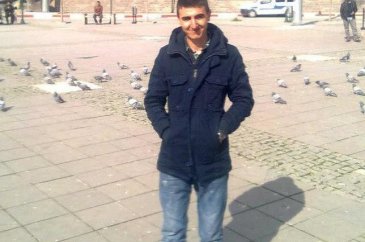 Bursa'da evde sağlık hizmeti aracı ile otomobil çarpıştı: 1 ölü, 3 ...