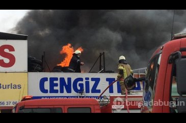 Bursa'da şehir merkezinde yangın!