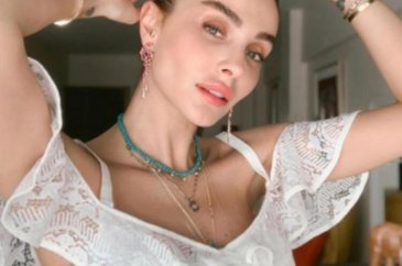 Özge Ulusoy'un fotoğrafları gerçek mi photoshop mu?