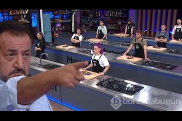 MasterChef'te yemeğini yetiştiremeyen yarışmacıya Mehmet Şef'ten se...