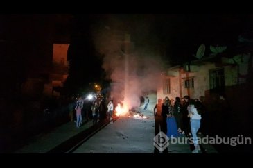 Sayaçların elektrik direklerine bağlanması protesto edildi